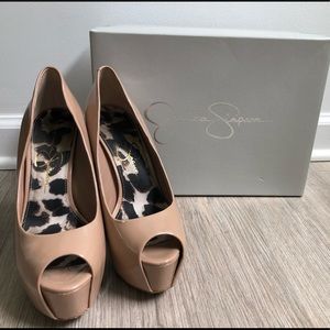 *SOLD* on Ⓜ️ Nude Pumps